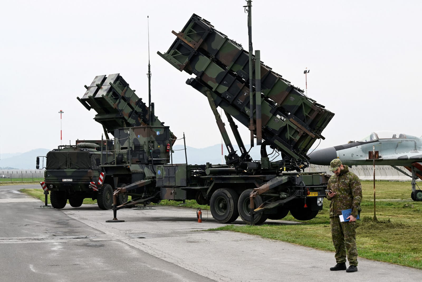 США приостановят заказы по Patriot, чтобы обеспечить Украину ракетами к системам ПВО — Financial Times