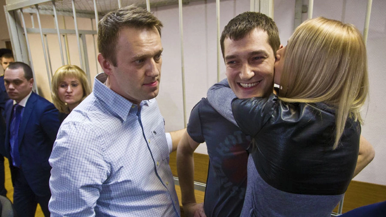 Алексей и Олег Навальные