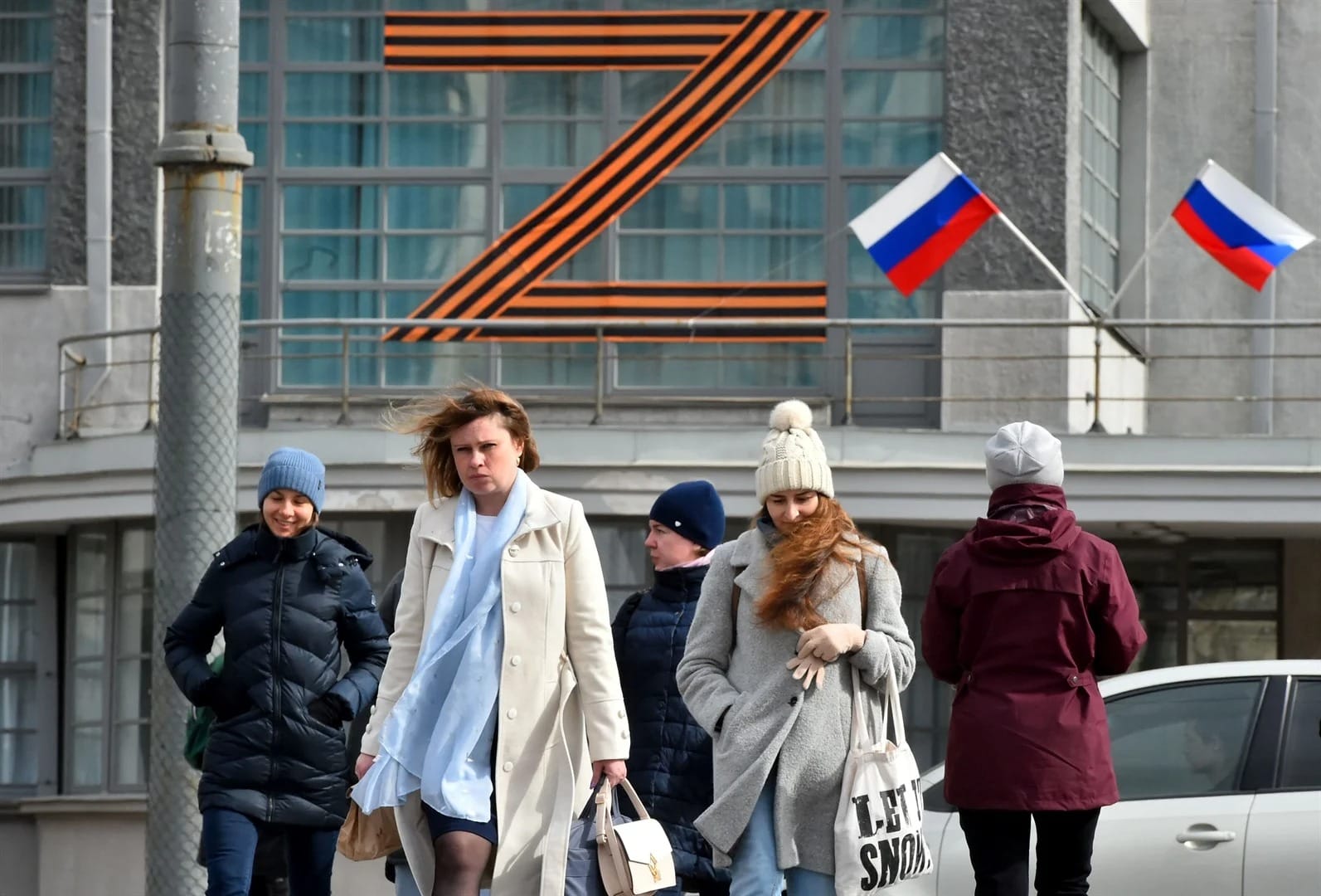 Литва запретила публичную демонстрацию георгиевской ленты и Z-символики