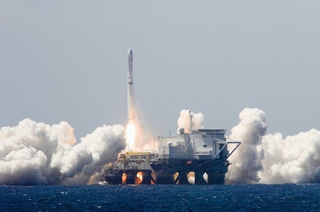 Россия осталась без своего аналога Space X. Что будет с самым прогрессивным проектом космической отрасли