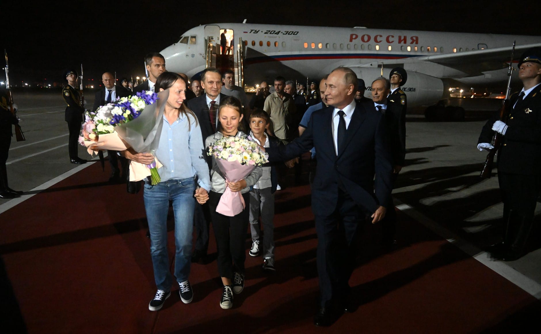 Дети российских разведчиков-нелегалов, вернувшихся в РФ в рамках обмена, узнали, что они русские, только когда самолет вылетел из Анкары
